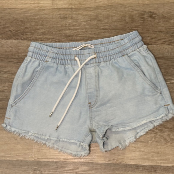 Duo 1 Celebrity Pink Drawstring Denim Shorts S & 1 Wild Fable Rolled Cuff 4/R - Picture 2 of 10